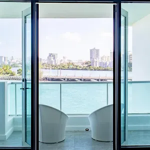 https://swanky-oceanside-condado-penthouse.sanjuanpuertorico-hotels.com